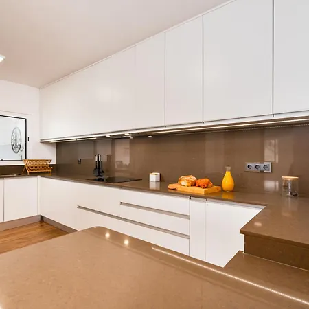 Garajau Lovers Retreat House 3br By Wanderlust Madeira 度假居 卡尼索